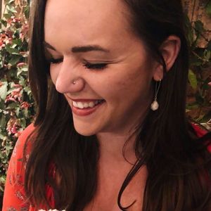 Meet your Posher, Hilliary